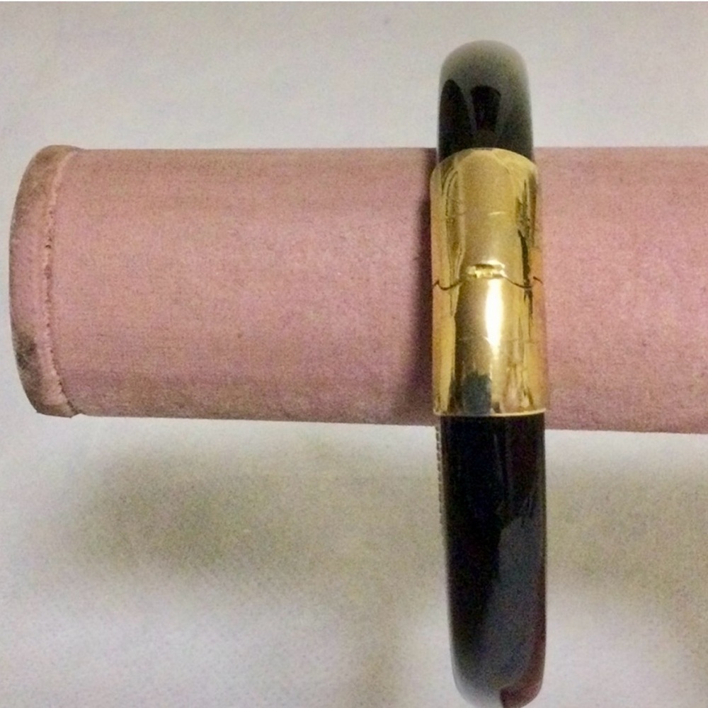 Bangle Bracelet Black Onyx NWOT